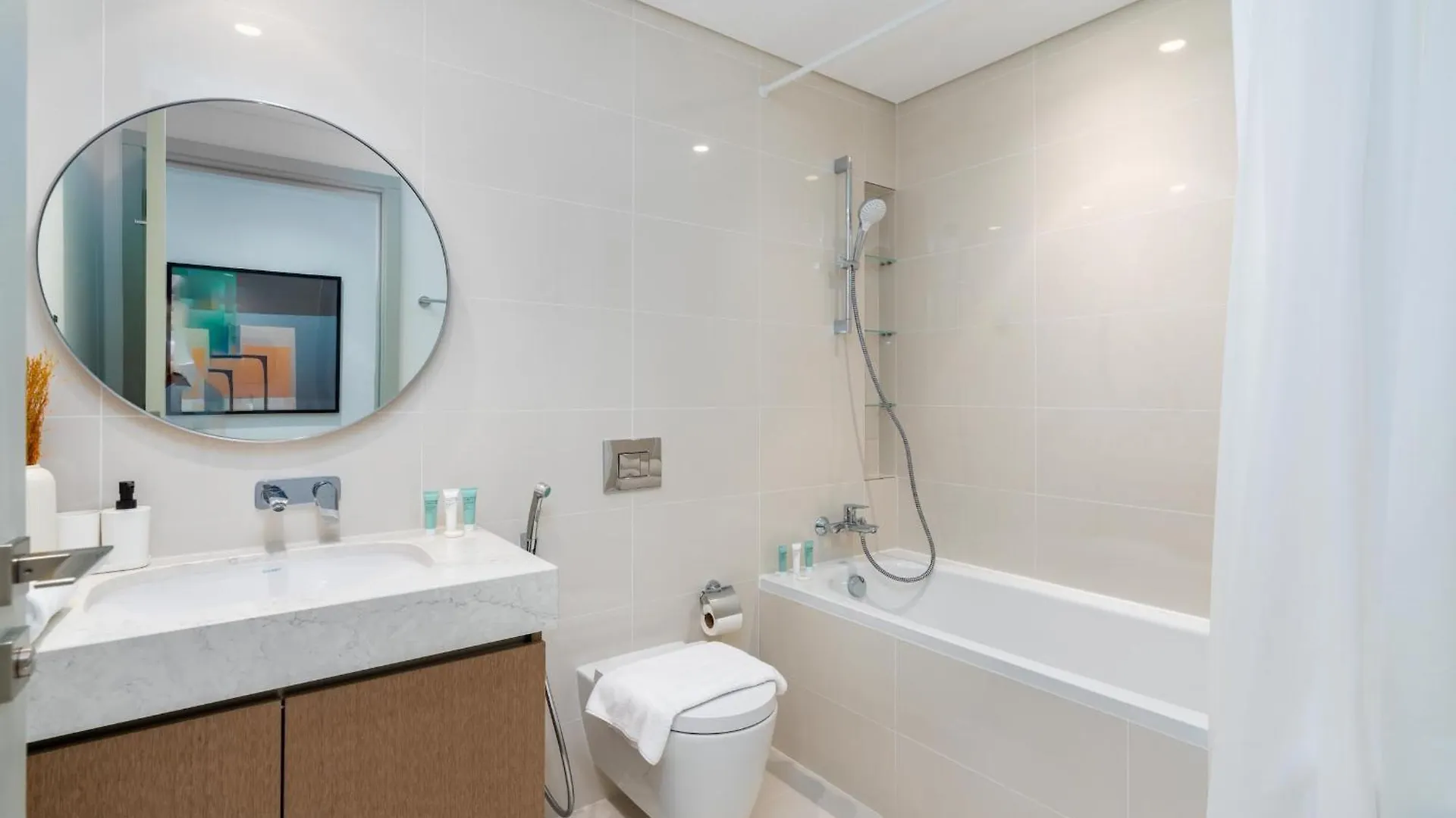Beach Isle 2Br - Private Beach & Sea View - Cityapartmentstay Dubai Lägenhet